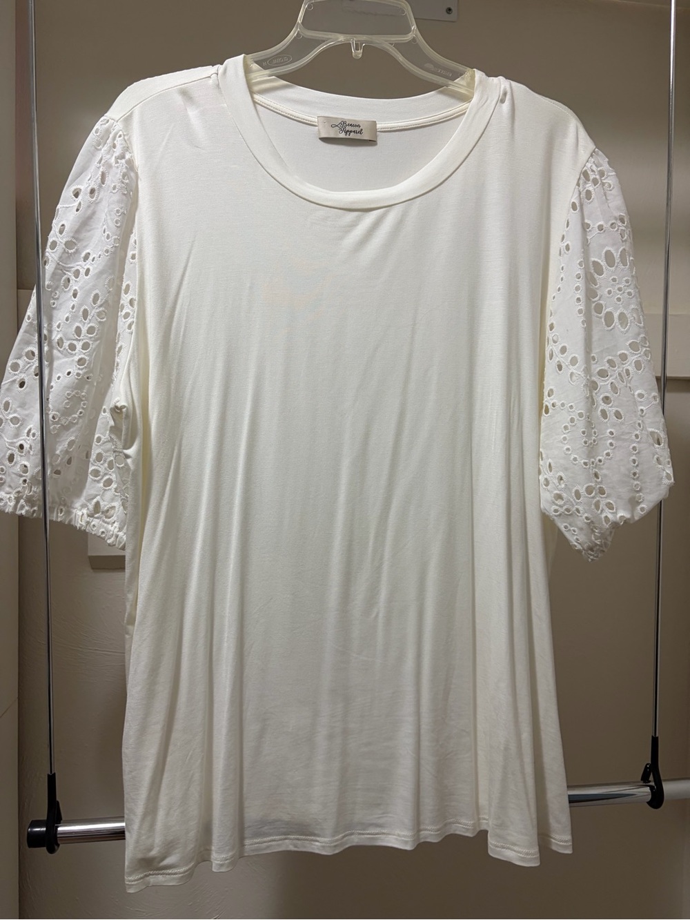 Beacon White Eyelet Puff Sleeve Tee
